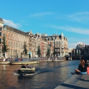 Набережная Амстела в Амстердаме Набережная Амстела в Амстердаме